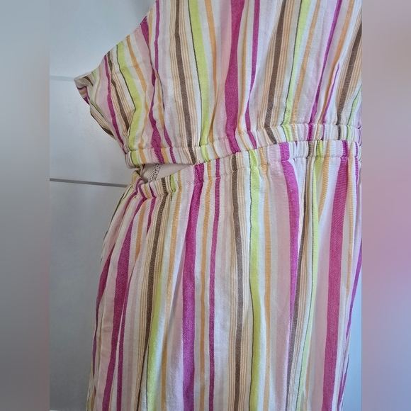 Old Navy Maternity Waist-Defined Striped Halter Maxi Dress - Picture 4 of 10